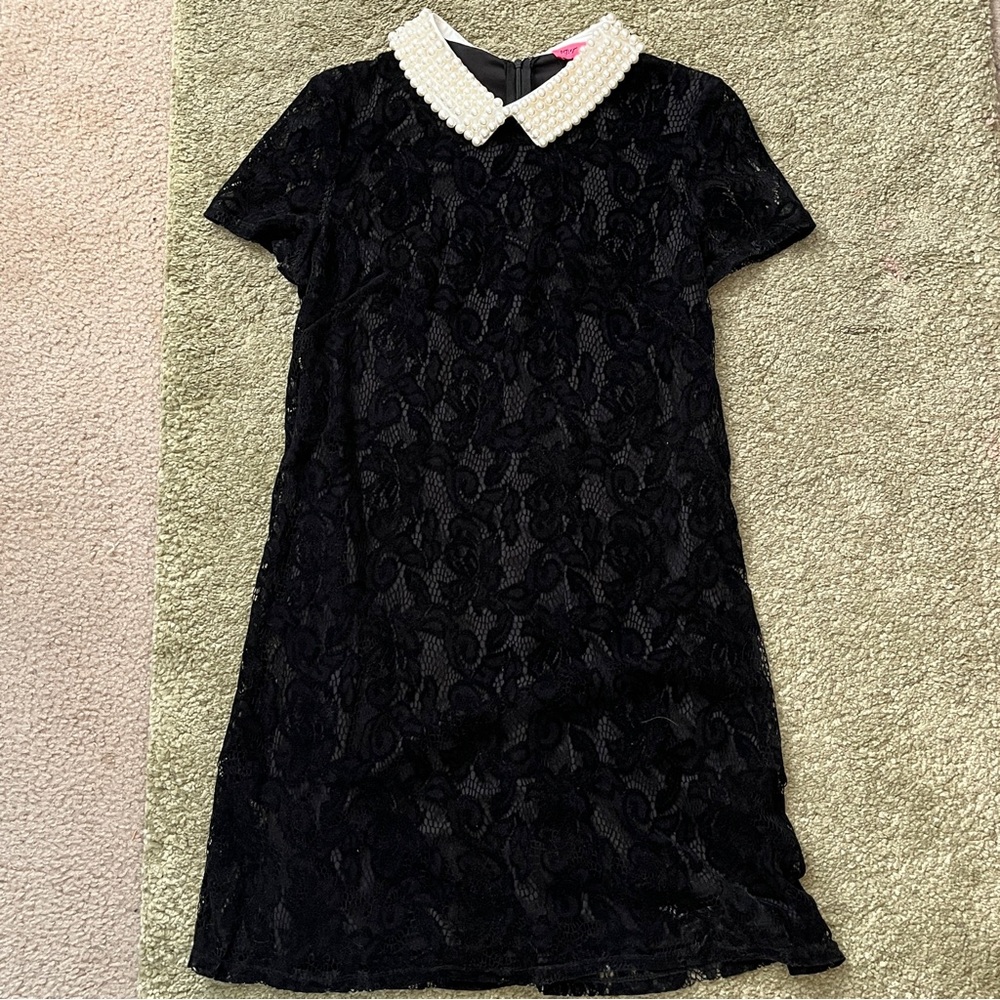 Betsey Johnson lace collared dress